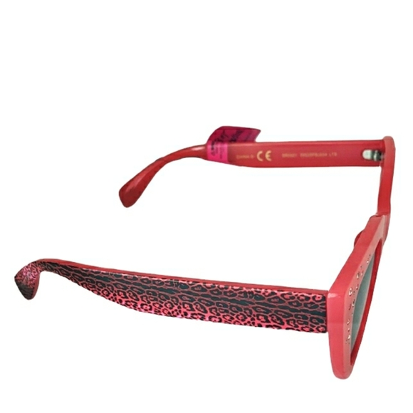 Betsy Johnson Cat Eye Red Sunglasses - Picture 4 of 5